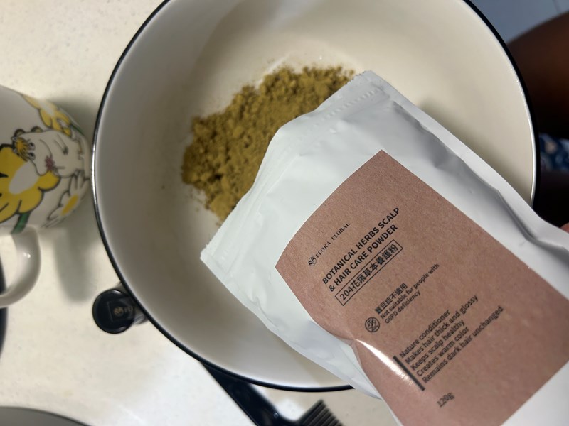 女人知己試用大隊,口碑行銷,部落客行銷,Flora Floral花葉草本養護泥,頭皮養護,頭皮護理,頭皮清潔,植萃染髮,中草藥,草本植萃,頭皮去角質,頭皮調理,花葉頭皮養護,201花葉草本養護泥,203花葉頭皮養護泥矯色版,頭皮養護專家